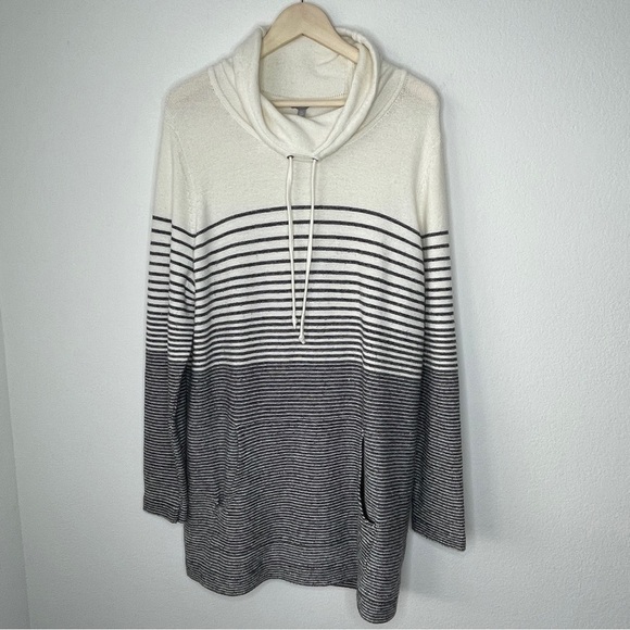 T by Talbots Cream and Black Lambswool Blend Cowl Neck Sweater Size 1X - Picture 1 of 8